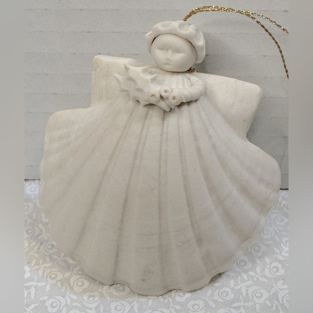 MARGARET FURLONG Vintage 1983 Holly Angel 3" Christmas Ornament